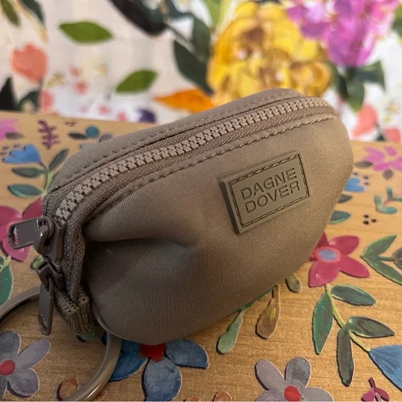 Dagne Dover Hunter Key Chain - Picture 7 of 12